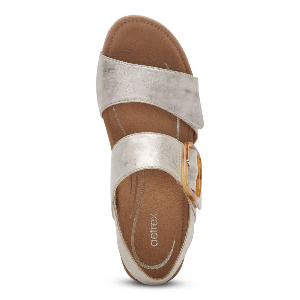 Ashley Wedge - Champagne