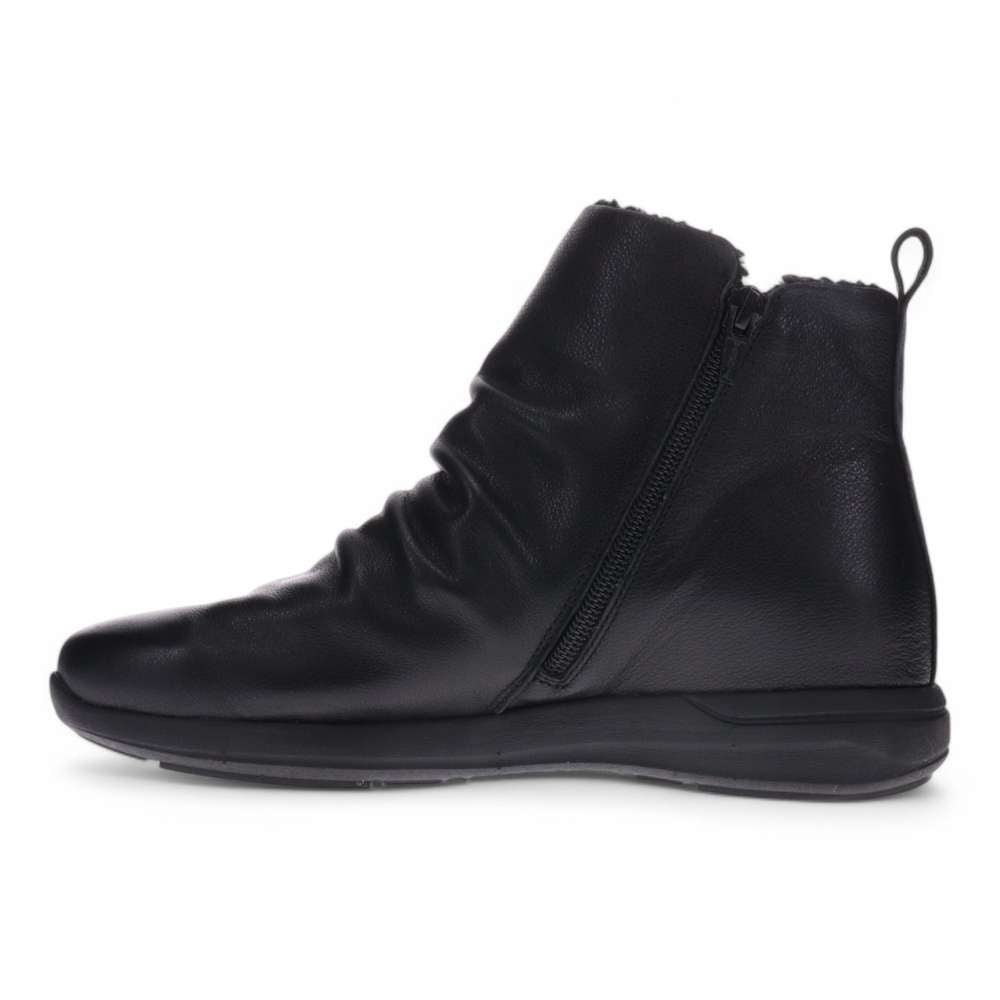 Nina II Boot - Black