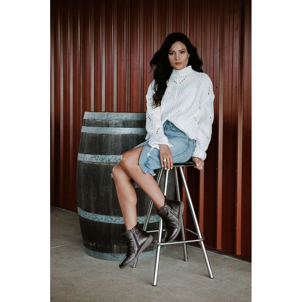 Nina II Boot - Chocolate