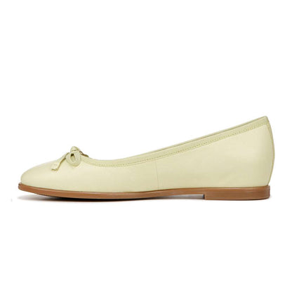 Essential Flat - Pale Lime