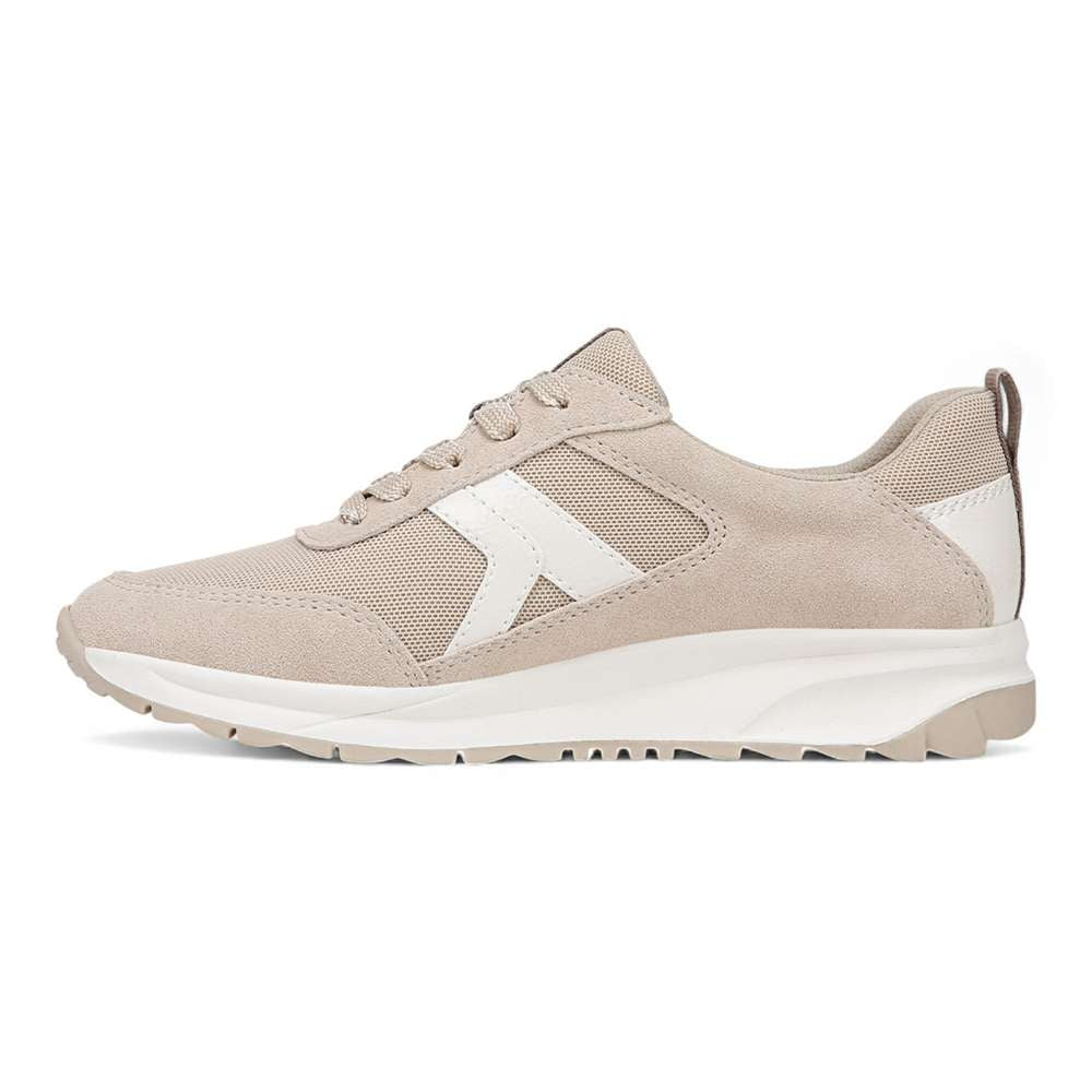 Shay Jogger Lace-Up Sneaker - White/Beige