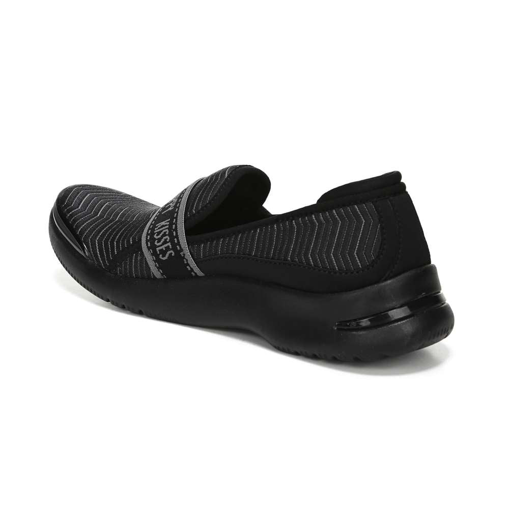 Attraction Slip-On Casual Sneaker - Black