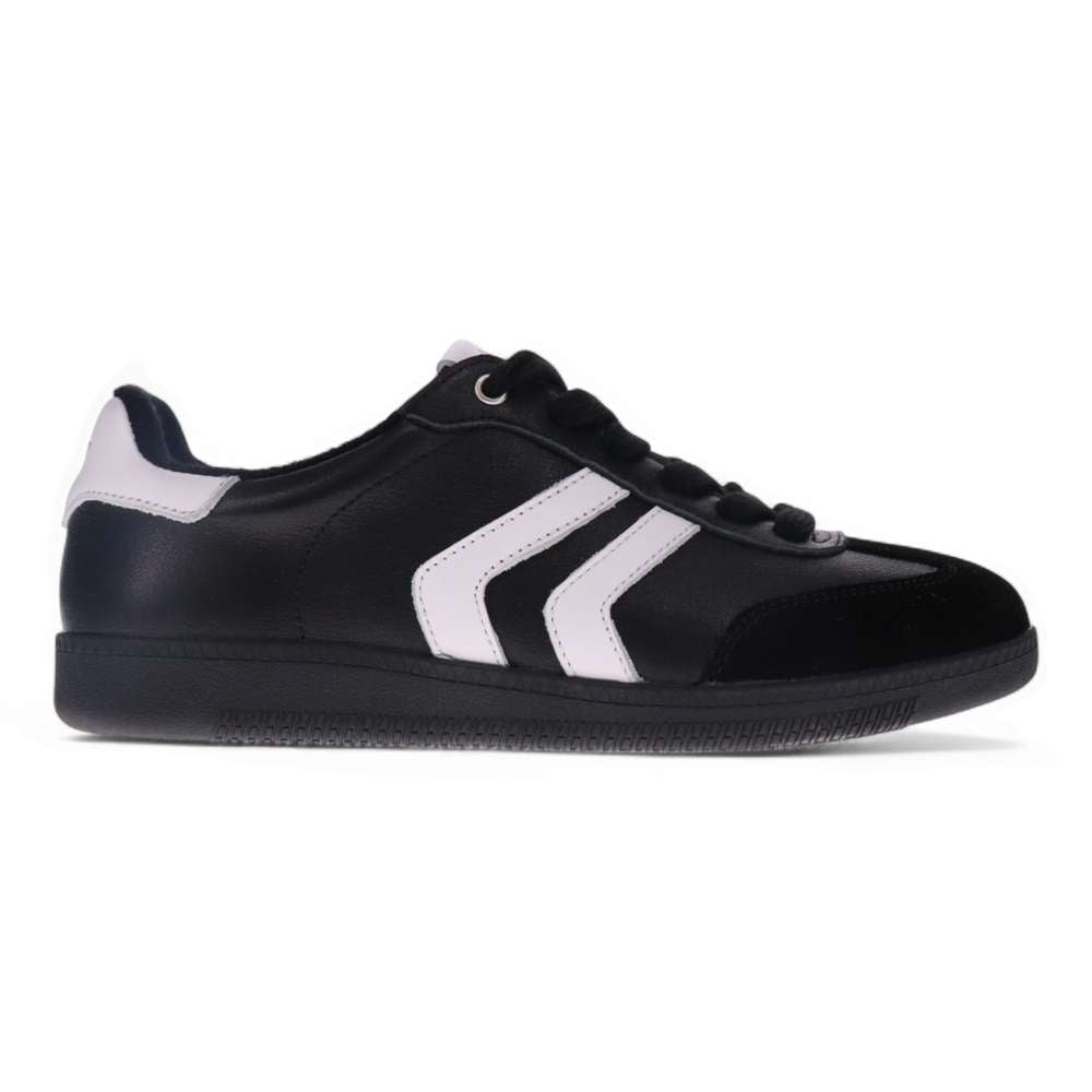 Ramona Sneaker - Black/White