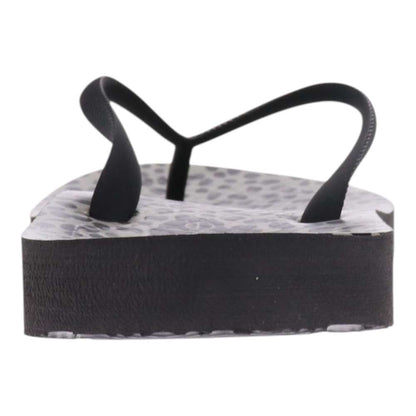 Venice Solid Women's Toe Post Sandal - Spot