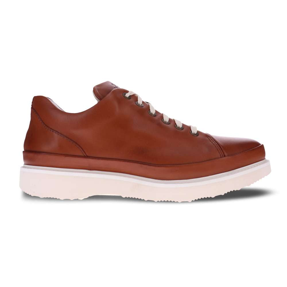Fast Casual Lace-Up - Whiskey