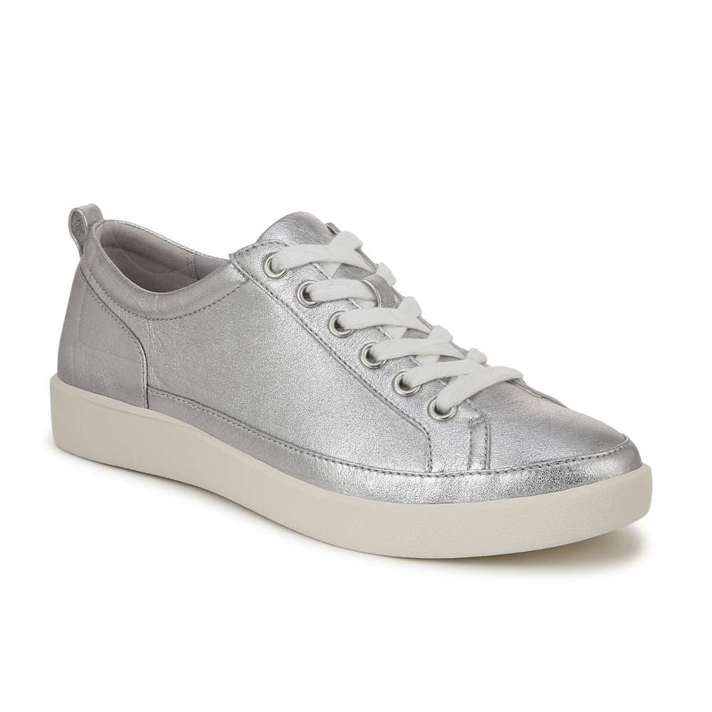 Winny Lace-Up Sneaker - Silver